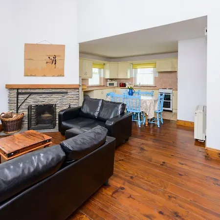 Centre Townhouse An Capall Dubh * Ντίνγκλε