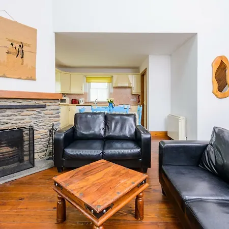 Centre Townhouse An Capall Dubh *