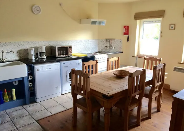 Centre Townhouse An Capall Dubh * 丁格尔