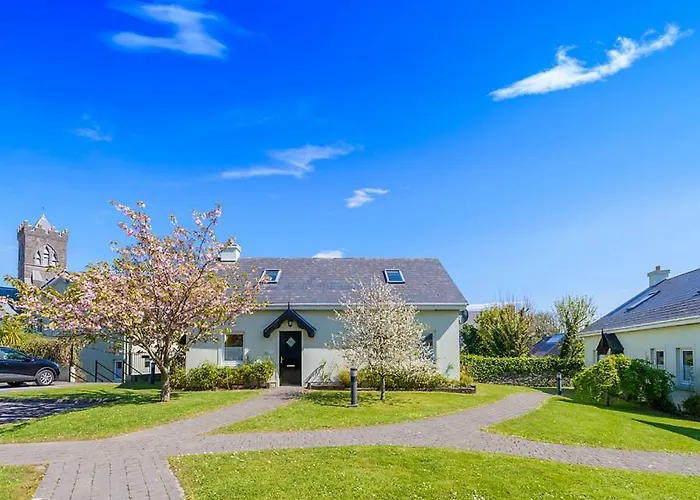 펜션 Centre Townhouse An Capall Dubh 딩글